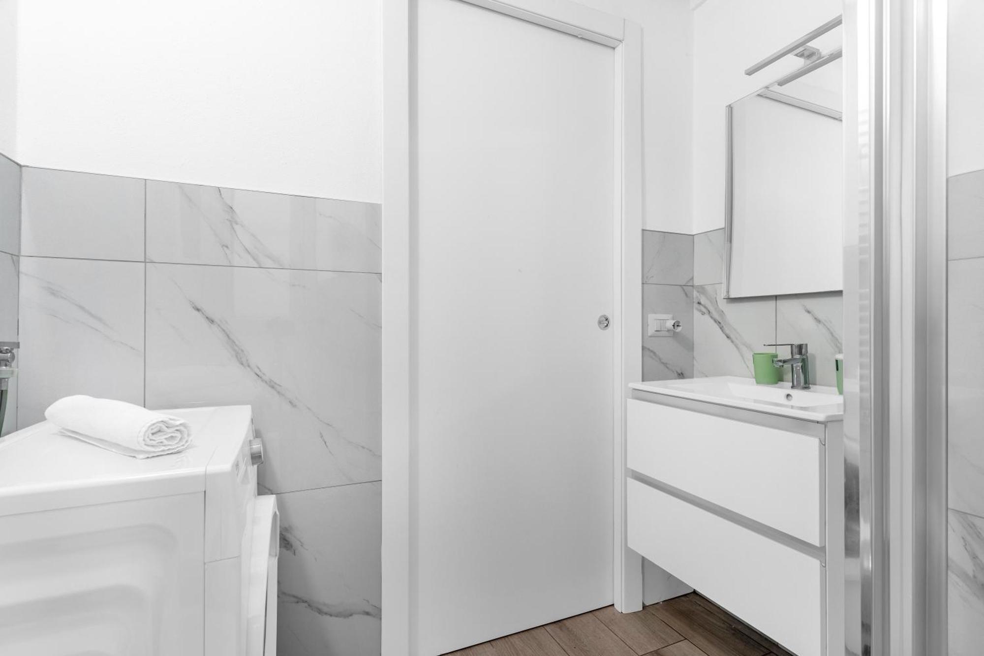 Design-m2 Moscova-centrale Fs-wifi-netflix * Mailand
